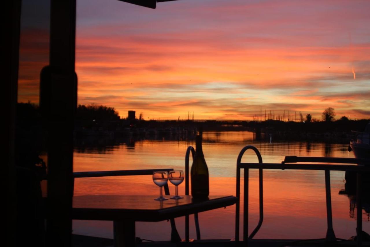 Hôtel Boat And Breakfast Fiumicino - Roma à Ostie Extérieur photo